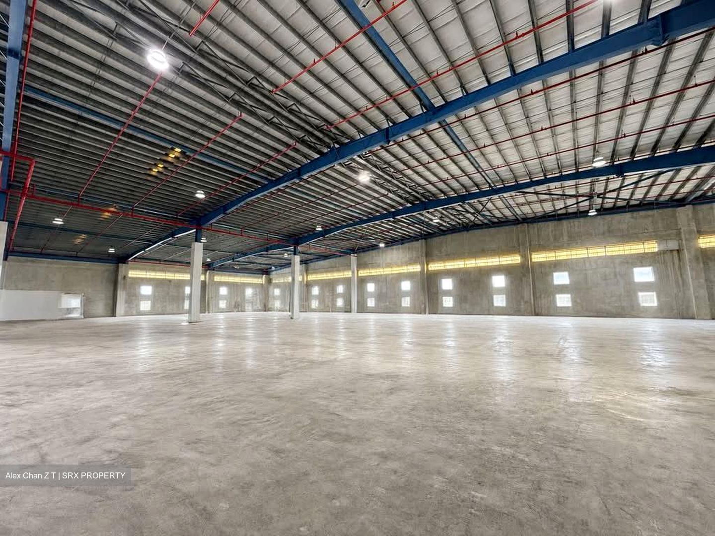Expo MRT (D16), Warehouse #608696221